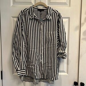 Jane + Delancey brand size 1X button down shirt- NWT